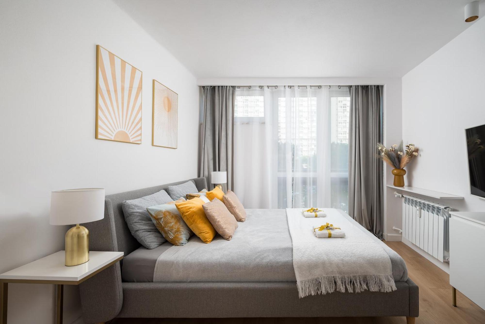 Apartament Gold Premium 950 M To Station Parking *
